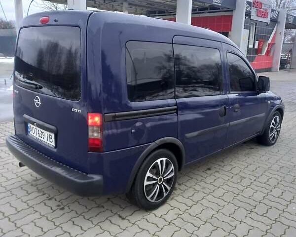 Синій Опель Комбо вант.-пас., об'ємом двигуна 1.25 л та пробігом 266 тис. км за 4750 $, фото 5 на Automoto.ua