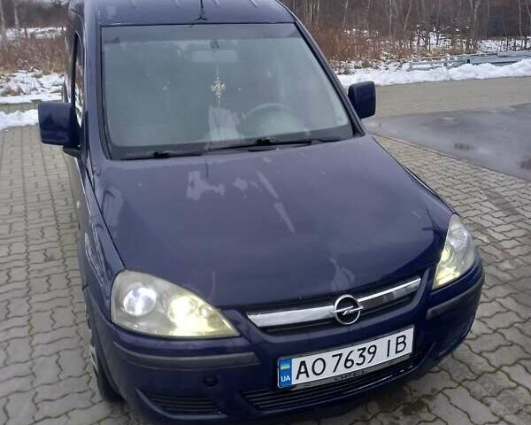 Синій Опель Комбо вант.-пас., об'ємом двигуна 1.25 л та пробігом 266 тис. км за 4750 $, фото 1 на Automoto.ua
