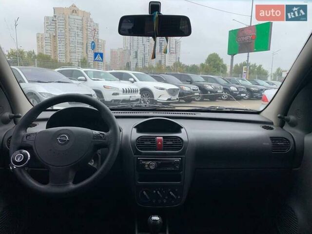 Синий Опель Комбо груз.-пасс., объемом двигателя 1.2 л и пробегом 326 тыс. км за 3990 $, фото 11 на Automoto.ua
