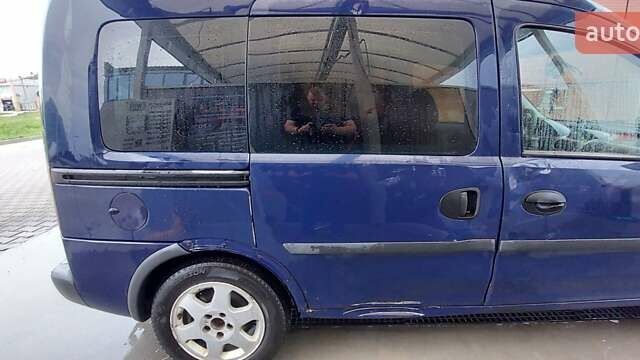 Синий Опель Комбо груз.-пасс., объемом двигателя 1.69 л и пробегом 374 тыс. км за 3000 $, фото 3 на Automoto.ua