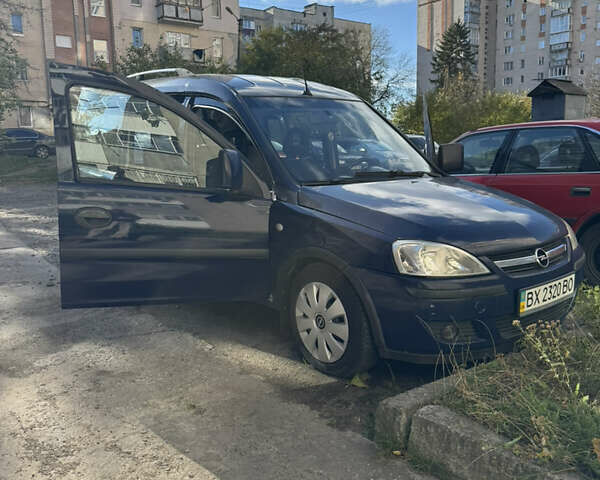 Синий Опель Комбо груз.-пасс., объемом двигателя 1.69 л и пробегом 190 тыс. км за 4800 $, фото 25 на Automoto.ua