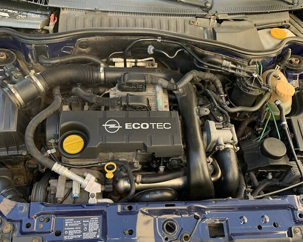 Синий Опель Комбо груз.-пасс., объемом двигателя 1.69 л и пробегом 190 тыс. км за 4800 $, фото 10 на Automoto.ua