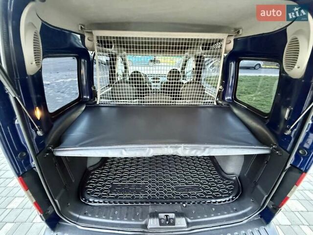 Синій Опель Комбо вант.-пас., об'ємом двигуна 1.7 л та пробігом 329 тис. км за 4999 $, фото 50 на Automoto.ua