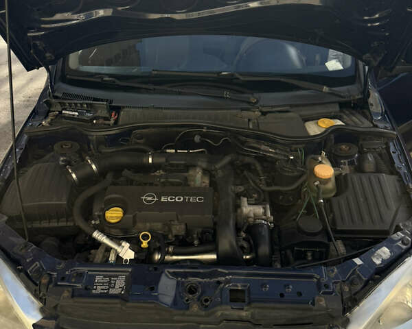 Синий Опель Комбо груз.-пасс., объемом двигателя 1.69 л и пробегом 190 тыс. км за 4800 $, фото 22 на Automoto.ua