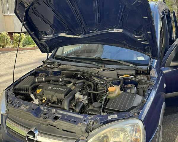 Синий Опель Комбо груз.-пасс., объемом двигателя 1.69 л и пробегом 190 тыс. км за 4800 $, фото 23 на Automoto.ua