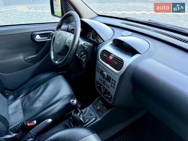 Синій Опель Комбо вант.-пас., об'ємом двигуна 1.7 л та пробігом 329 тис. км за 4999 $, фото 55 на Automoto.ua