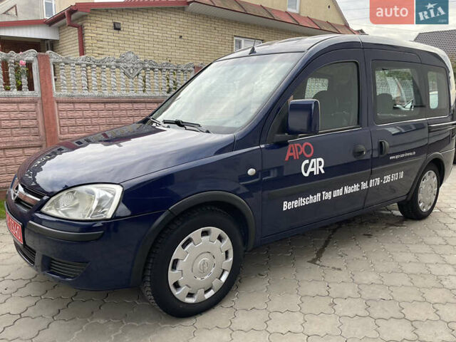 Синій Опель Комбо вант.-пас., об'ємом двигуна 0 л та пробігом 176 тис. км за 5200 $, фото 1 на Automoto.ua