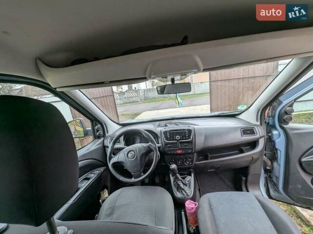 Синій Опель Комбо вант.-пас., об'ємом двигуна 1.6 л та пробігом 310 тис. км за 6500 $, фото 1 на Automoto.ua