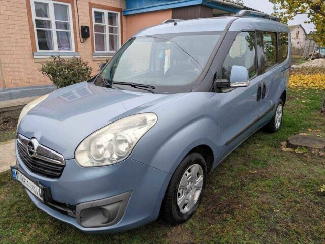 Синий Опель Комбо груз.-пасс., объемом двигателя 1.6 л и пробегом 310 тыс. км за 6500 $, фото 12 на Automoto.ua
