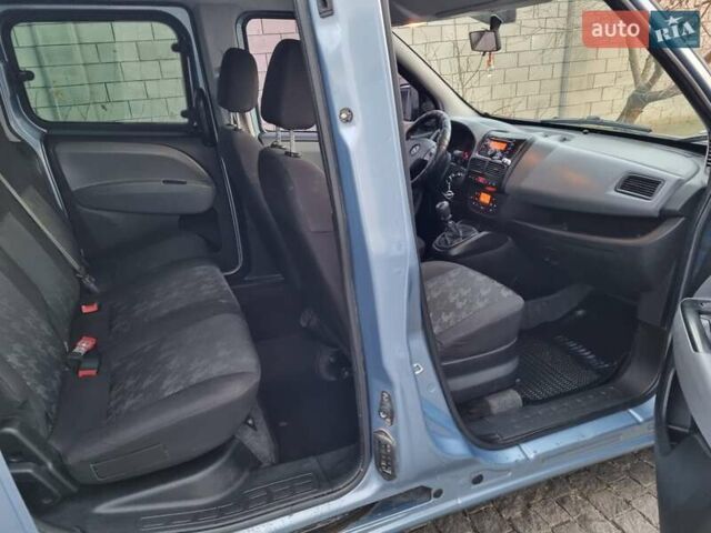 Синий Опель Комбо груз.-пасс., объемом двигателя 1.37 л и пробегом 220 тыс. км за 6999 $, фото 8 на Automoto.ua