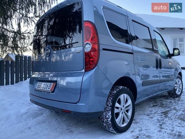 Синій Опель Комбо вант.-пас., об'ємом двигуна 1.6 л та пробігом 172 тис. км за 9400 $, фото 17 на Automoto.ua