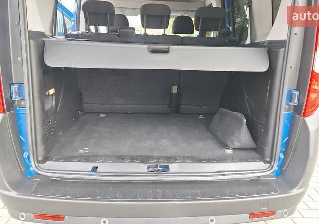 Синий Опель Комбо груз.-пасс., объемом двигателя 1.6 л и пробегом 192 тыс. км за 10800 $, фото 29 на Automoto.ua