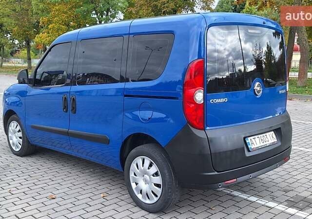 Синій Опель Комбо вант.-пас., об'ємом двигуна 1.6 л та пробігом 193 тис. км за 11400 $, фото 42 на Automoto.ua