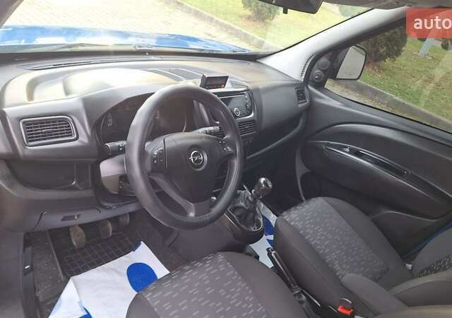 Синий Опель Комбо груз.-пасс., объемом двигателя 1.6 л и пробегом 193 тыс. км за 10800 $, фото 20 на Automoto.ua
