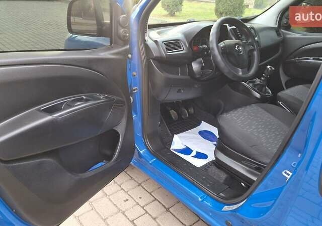 Синий Опель Комбо груз.-пасс., объемом двигателя 1.6 л и пробегом 193 тыс. км за 10800 $, фото 18 на Automoto.ua