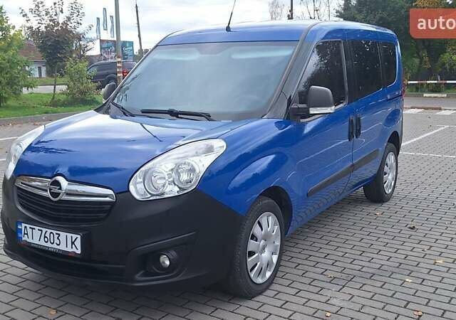 Синій Опель Комбо вант.-пас., об'ємом двигуна 1.6 л та пробігом 193 тис. км за 11400 $, фото 45 на Automoto.ua