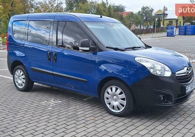 Синій Опель Комбо вант.-пас., об'ємом двигуна 1.6 л та пробігом 193 тис. км за 11400 $, фото 31 на Automoto.ua
