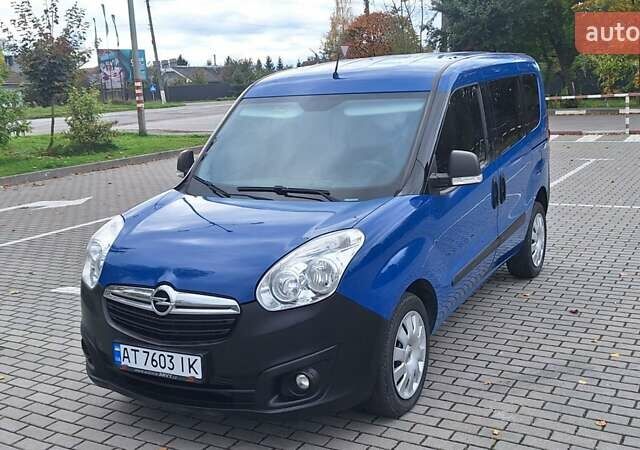Синій Опель Комбо вант.-пас., об'ємом двигуна 1.6 л та пробігом 193 тис. км за 11400 $, фото 11 на Automoto.ua