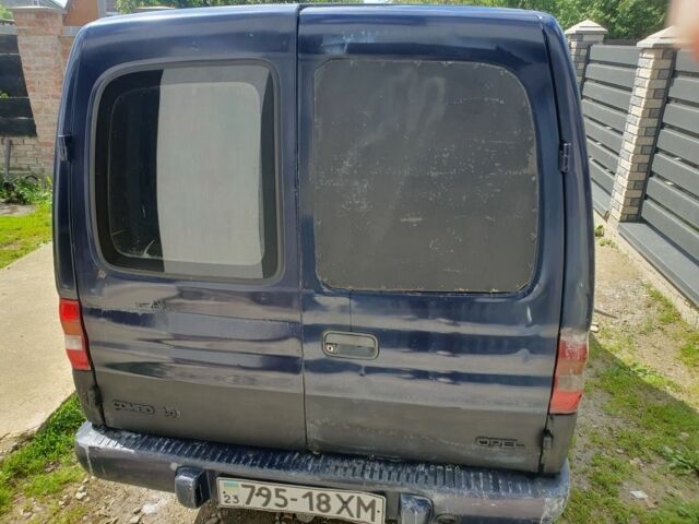 Синий Опель Комбо груз.-пасс., объемом двигателя 0 л и пробегом 300 тыс. км за 1150 $, фото 6 на Automoto.ua