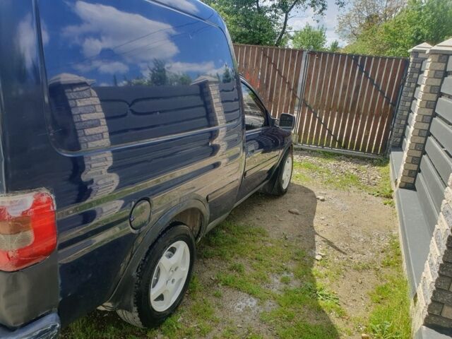 Синий Опель Комбо груз.-пасс., объемом двигателя 0 л и пробегом 300 тыс. км за 1150 $, фото 5 на Automoto.ua