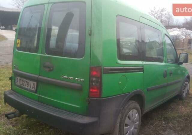 Зелений Опель Комбо вант.-пас., об'ємом двигуна 1.2 л та пробігом 325 тис. км за 1800 $, фото 3 на Automoto.ua