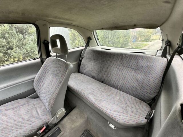 Белый Опель Корса, объемом двигателя 1.2 л и пробегом 123 тыс. км за 1100 $, фото 6 на Automoto.ua