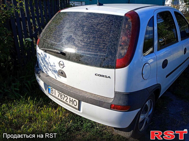 Белый Опель Корса, объемом двигателя 1 л и пробегом 254 тыс. км за 3100 $, фото 1 на Automoto.ua