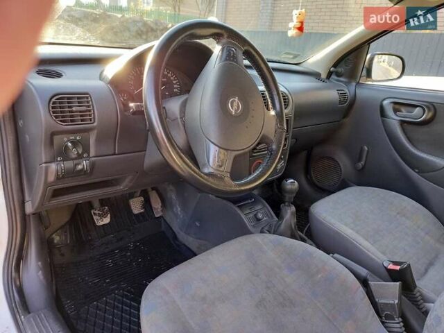 Білий Опель Корса, об'ємом двигуна 0 л та пробігом 199 тис. км за 2600 $, фото 6 на Automoto.ua