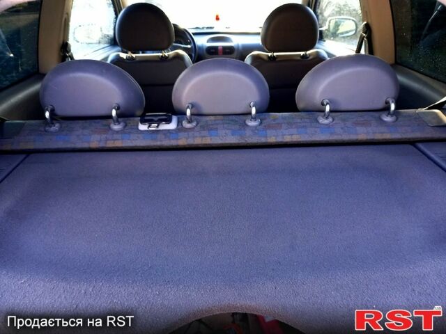 Белый Опель Корса, объемом двигателя 1.2 л и пробегом 199 тыс. км за 2700 $, фото 8 на Automoto.ua