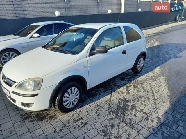 Білий Опель Корса, об'ємом двигуна 0 л та пробігом 199 тис. км за 2600 $, фото 1 на Automoto.ua