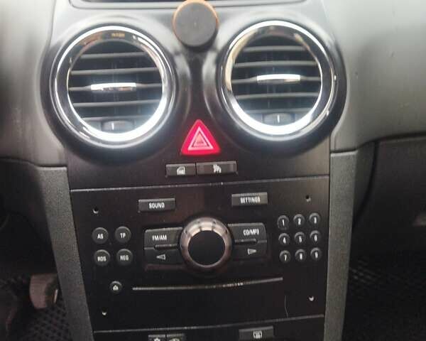 Білий Опель Корса, об'ємом двигуна 1.3 л та пробігом 268 тис. км за 3500 $, фото 8 на Automoto.ua