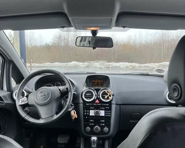 Білий Опель Корса, об'ємом двигуна 1.36 л та пробігом 130 тис. км за 6000 $, фото 15 на Automoto.ua