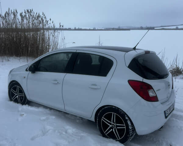 Білий Опель Корса, об'ємом двигуна 1.4 л та пробігом 227 тис. км за 5800 $, фото 5 на Automoto.ua