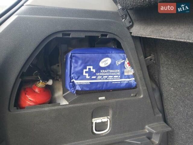 Белый Опель Корса, объемом двигателя 1.2 л и пробегом 280 тыс. км за 5100 $, фото 11 на Automoto.ua