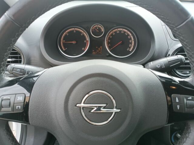 Опель Корса 2011 у Хмельницькому на Automoto.ua Білий Опель Корса, об'ємом двигуна 1.3 л та пробігом 207 тис. км за 5700 $, фото 9 на Automoto.ua