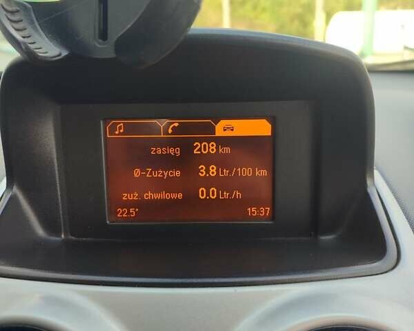 Білий Опель Корса, об'ємом двигуна 1.25 л та пробігом 225 тис. км за 5400 $, фото 12 на Automoto.ua