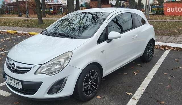 Білий Опель Корса, об'ємом двигуна 1.23 л та пробігом 126 тис. км за 5600 $, фото 11 на Automoto.ua