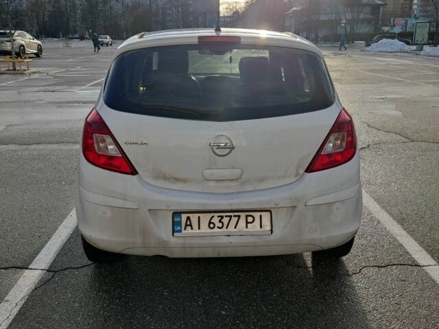 Белый Опель Корса, объемом двигателя 1.2 л и пробегом 278 тыс. км за 7500 $, фото 6 на Automoto.ua