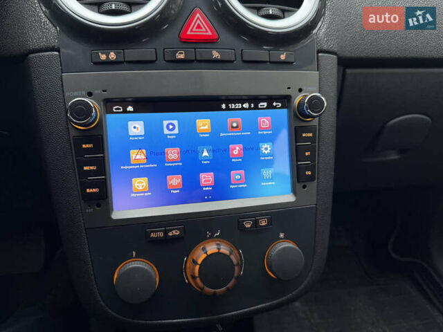 Білий Опель Корса, об'ємом двигуна 1.4 л та пробігом 59 тис. км за 8400 $, фото 34 на Automoto.ua