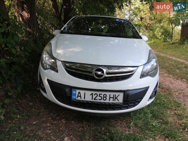 Білий Опель Корса, об'ємом двигуна 1.23 л та пробігом 94 тис. км за 5800 $, фото 5 на Automoto.ua