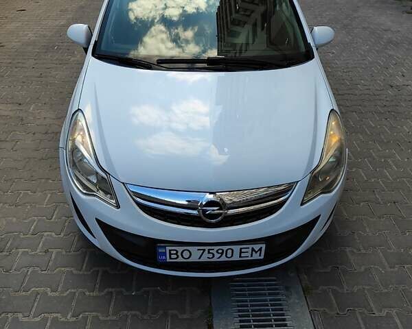 Опель Корса 2014 в Тернополе на Automoto.ua Белый Опель Корса, объемом двигателя 1.3 л и пробегом 262 тыс. км за 6300 $, фото 6 на Automoto.ua