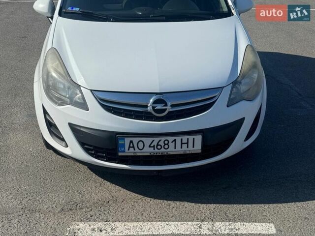 Білий Опель Корса, об'ємом двигуна 1.23 л та пробігом 250 тис. км за 5800 $, фото 4 на Automoto.ua