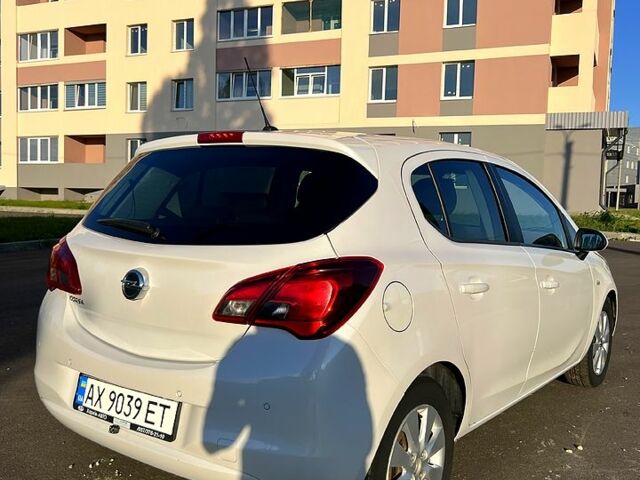 Белый Опель Корса, объемом двигателя 1.4 л и пробегом 77 тыс. км за 7950 $, фото 4 на Automoto.ua