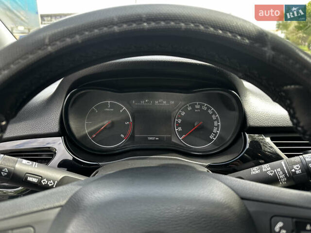 Білий Опель Корса, об'ємом двигуна 1.25 л та пробігом 138 тис. км за 7200 $, фото 11 на Automoto.ua