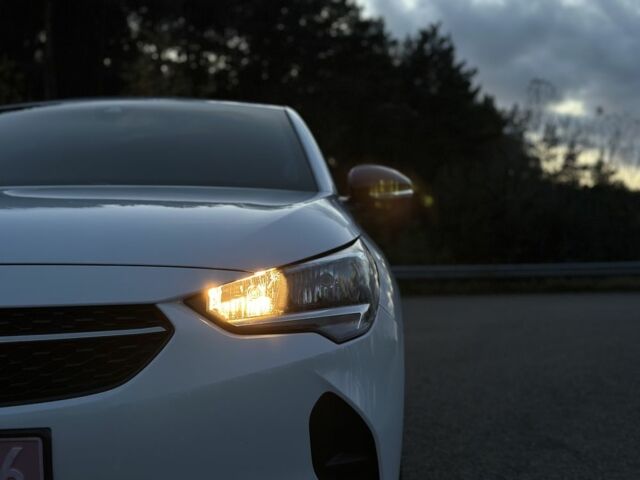 Белый Опель Корса, объемом двигателя 0 л и пробегом 80 тыс. км за 16100 $, фото 11 на Automoto.ua