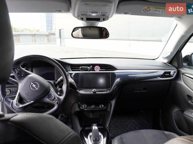 Білий Опель Корса, об'ємом двигуна 1.2 л та пробігом 68 тис. км за 15500 $, фото 13 на Automoto.ua