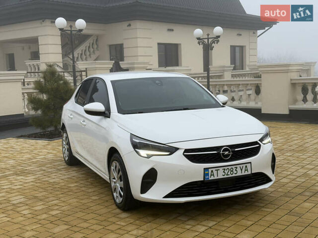 Белый Опель Корса, объемом двигателя 0 л и пробегом 57 тыс. км за 12992 $, фото 4 на Automoto.ua
