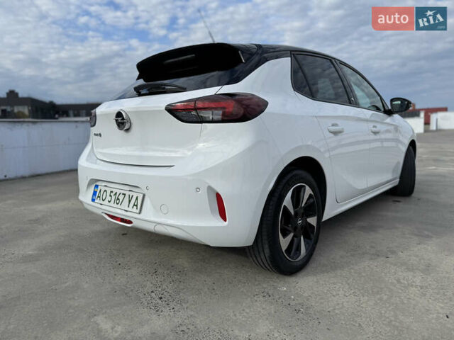 Белый Опель Корса, объемом двигателя 0 л и пробегом 44 тыс. км за 13500 $, фото 3 на Automoto.ua