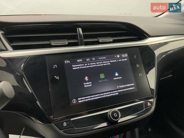 Белый Опель Корса, объемом двигателя 1.2 л и пробегом 29 тыс. км за 16076 $, фото 16 на Automoto.ua