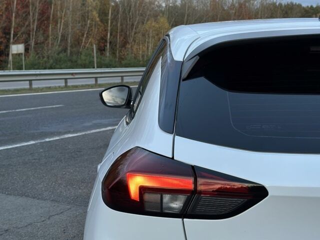 Белый Опель Корса, объемом двигателя 0 л и пробегом 80 тыс. км за 16100 $, фото 9 на Automoto.ua